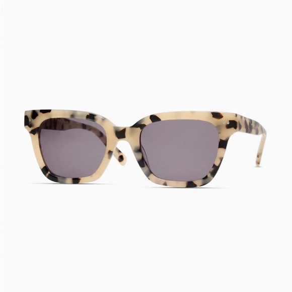 Quince Accessories - Malibu QUINCE Tortoiseshell Square Frame Women's Sunglasses Acetate